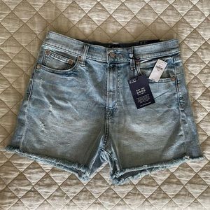 NWT Gap denim shorts